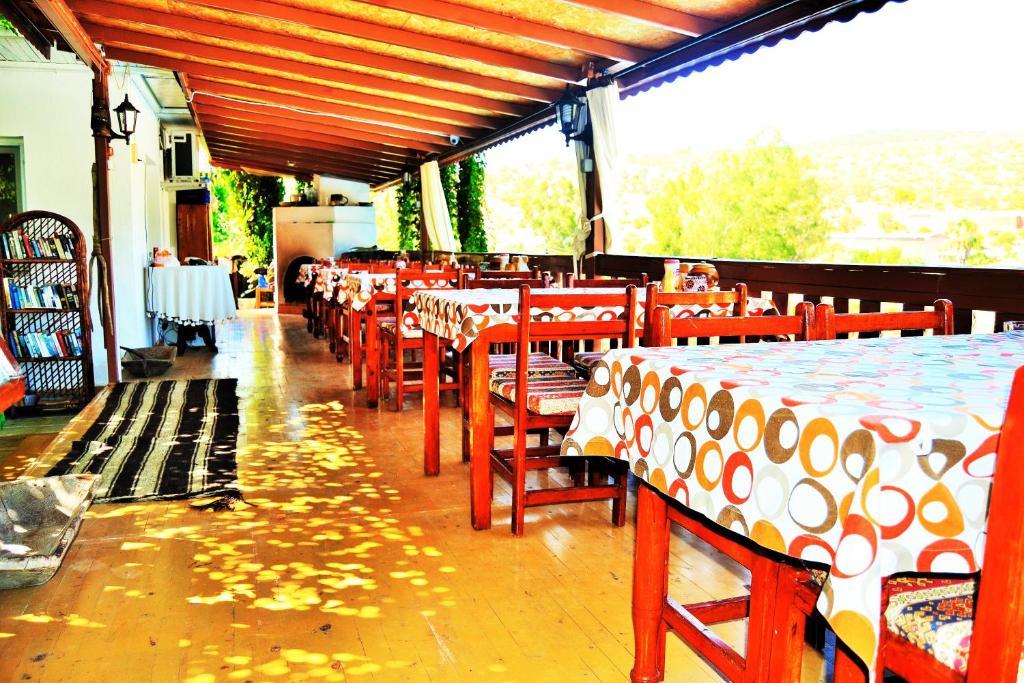 Zeybek 1 Pension Patara Buitenkant foto